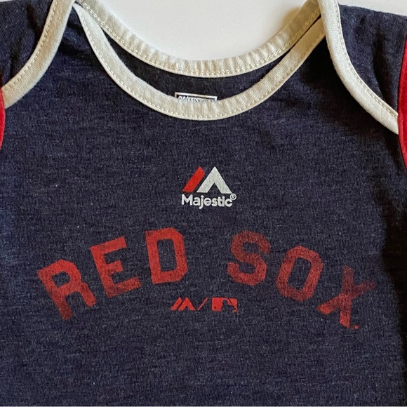 Boston Red Sox One Piece Size 0 3 Months Baseball snap Top MLB Blue Red Baby EUC - Picture 3 of 10
